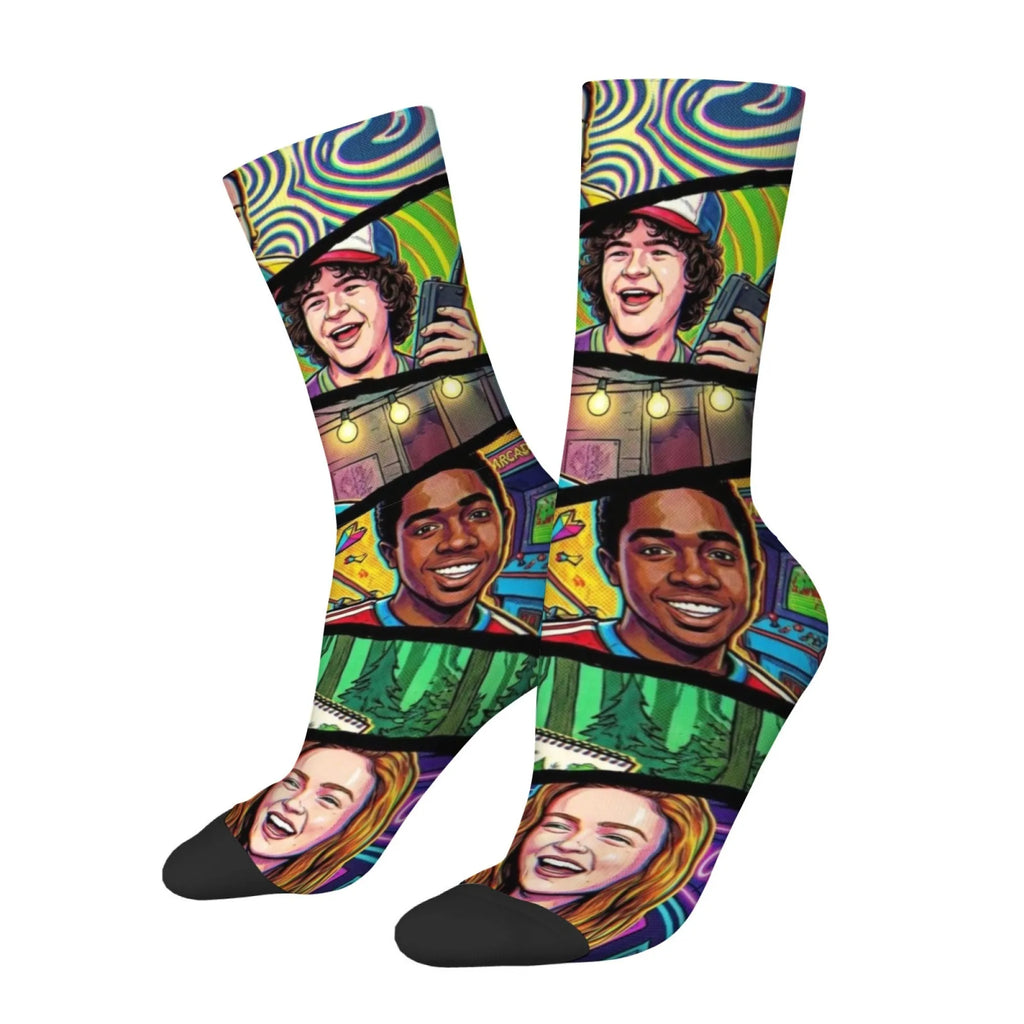 Science Fiction Adventure Pop Comic Men's Socks Harajuku Retro Style Casual Fashion Socks Novelty Funny Happy Hip-Hop Socks Gift